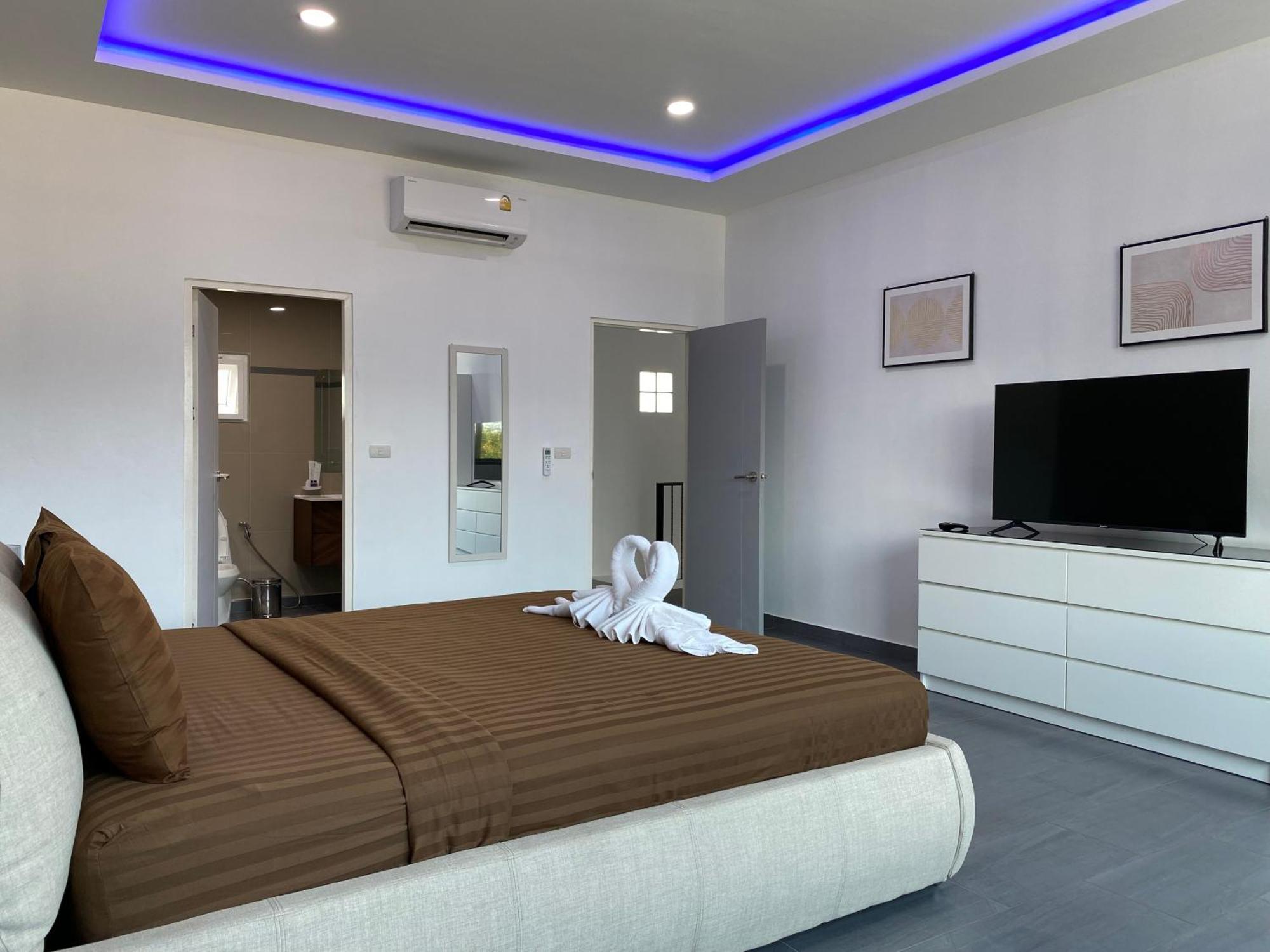 Pool 427 Nearby Walking Street Villa *