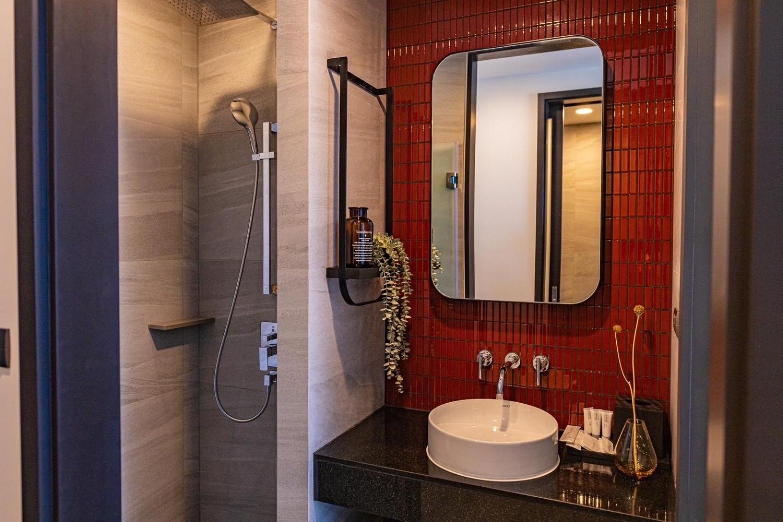 Edge Sea View Apartment *