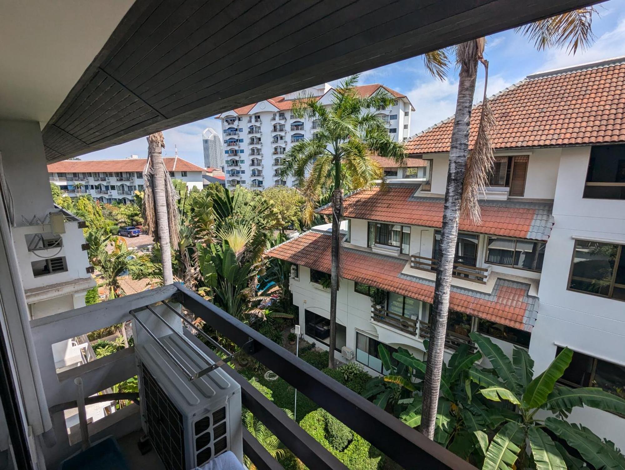Cozy In Tree Town * Pattaya