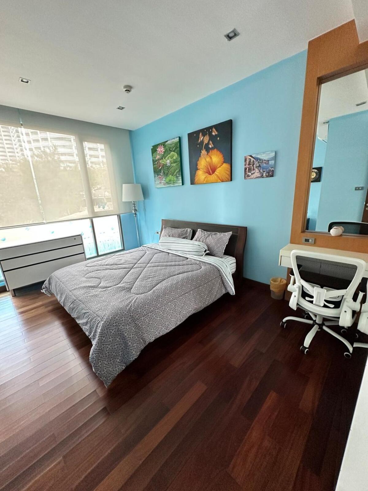 Luxury Beachfront With Ocean Views Apartment Pattaya