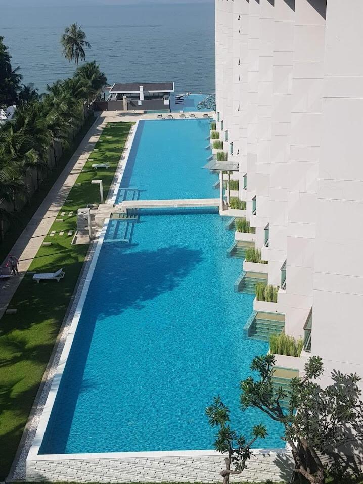 Luxury Beachfront With Ocean Views * Pattaya