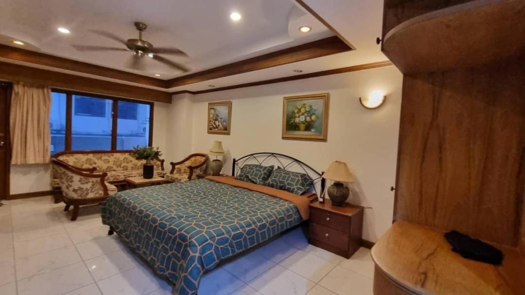 250 Metre Stroll To Walking Street - Yensabai Condotel Apartment *