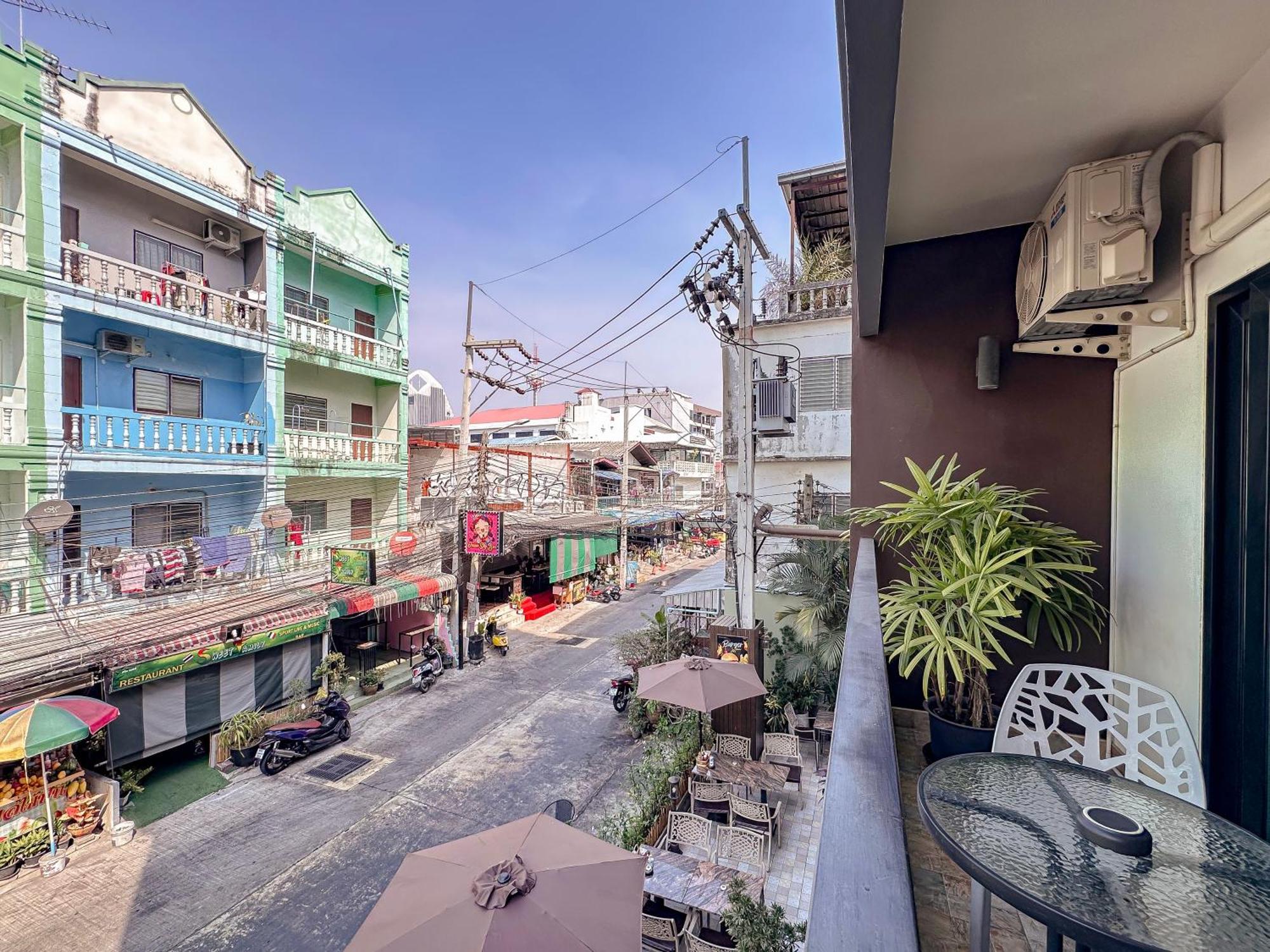 Nalanta Hotel 3*
