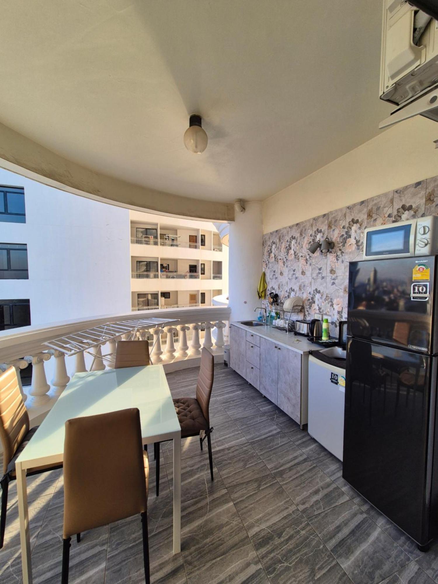 Apartment Sky For Rent