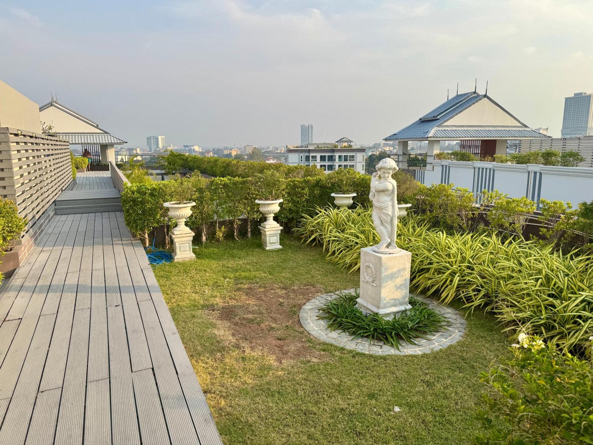 Elephant Apartment Pattaya