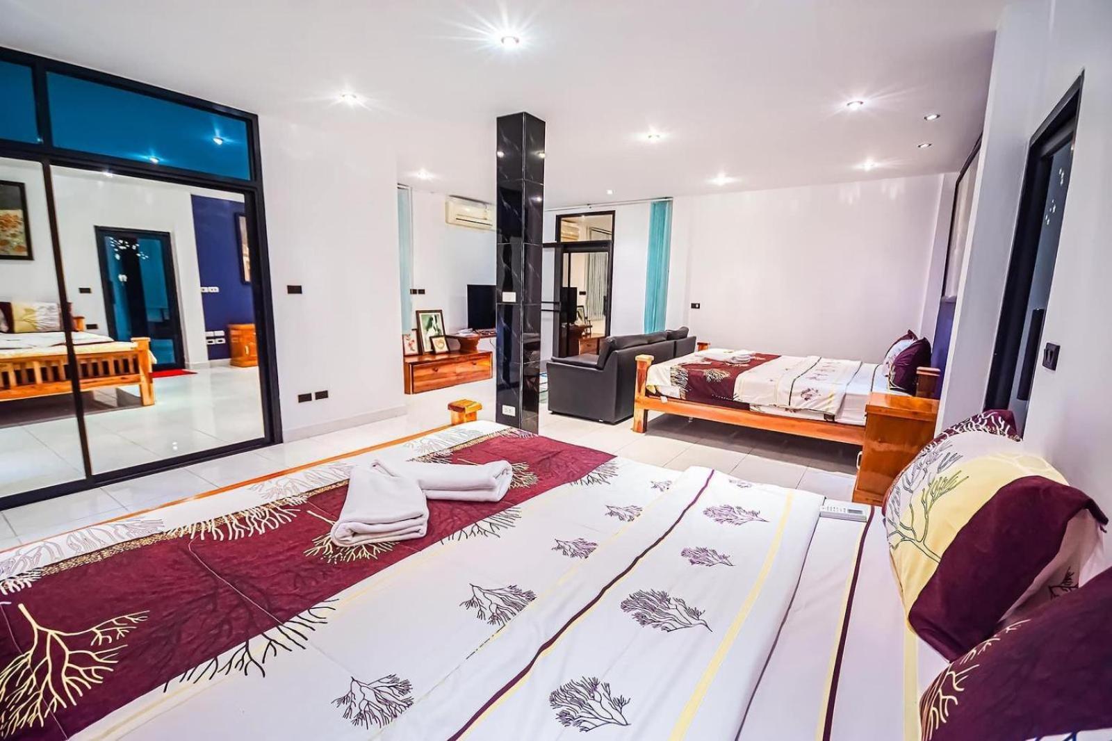 Soi 15 Thappraya Pool Villa- 5km To Jomtien Villa
