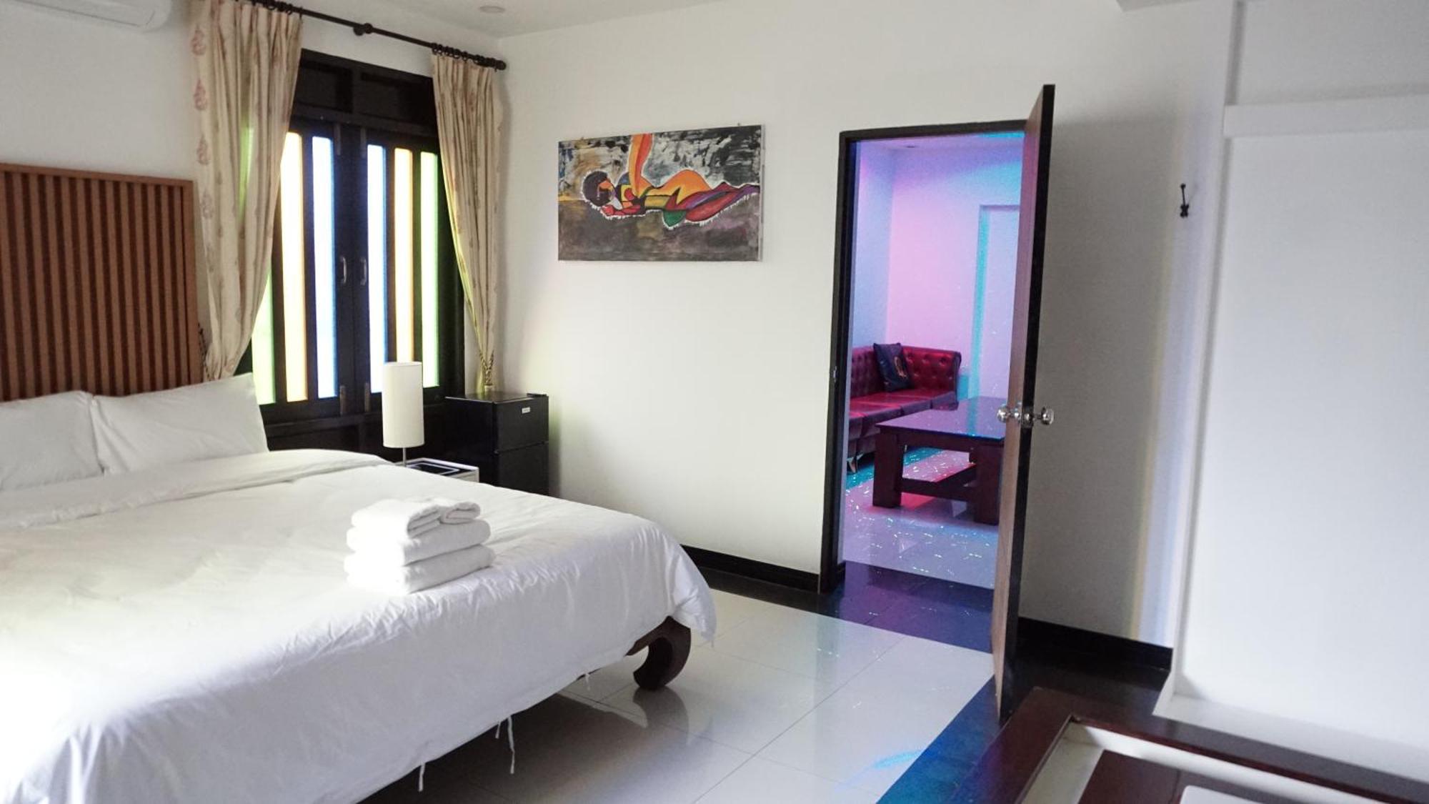 Climax Berlin Hotel Pattaya