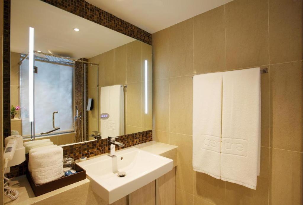 Shilat Avenue Hotel 4*