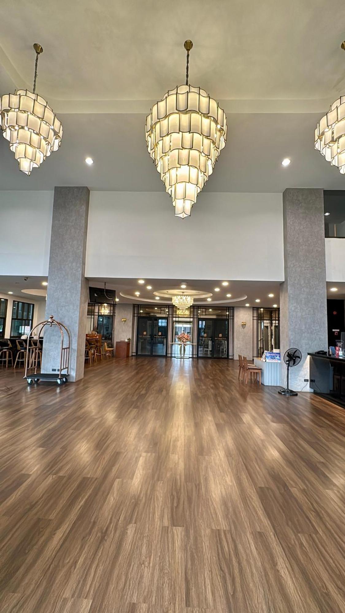 Best Beach Villa Hotel Pattaya