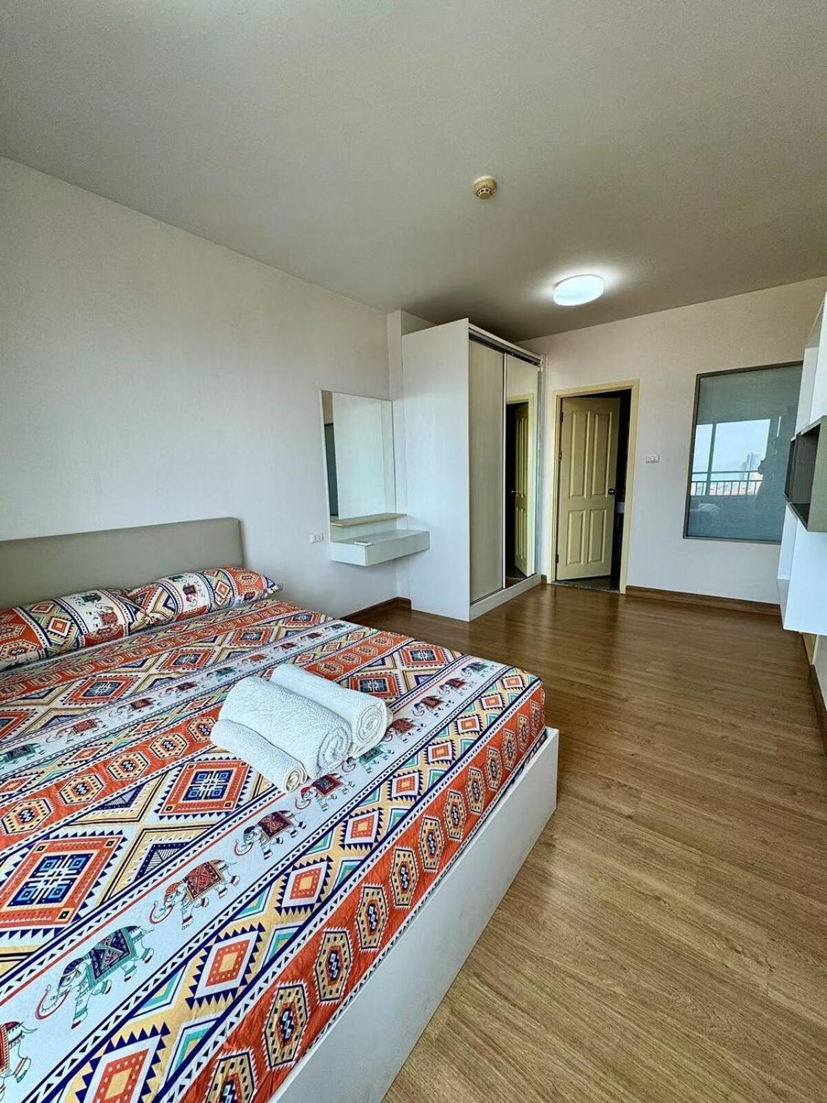 Apartment Supalai Sea View 1b1b *
