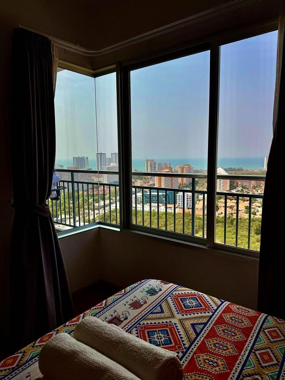Supalai Sea View 1b1b Apartment