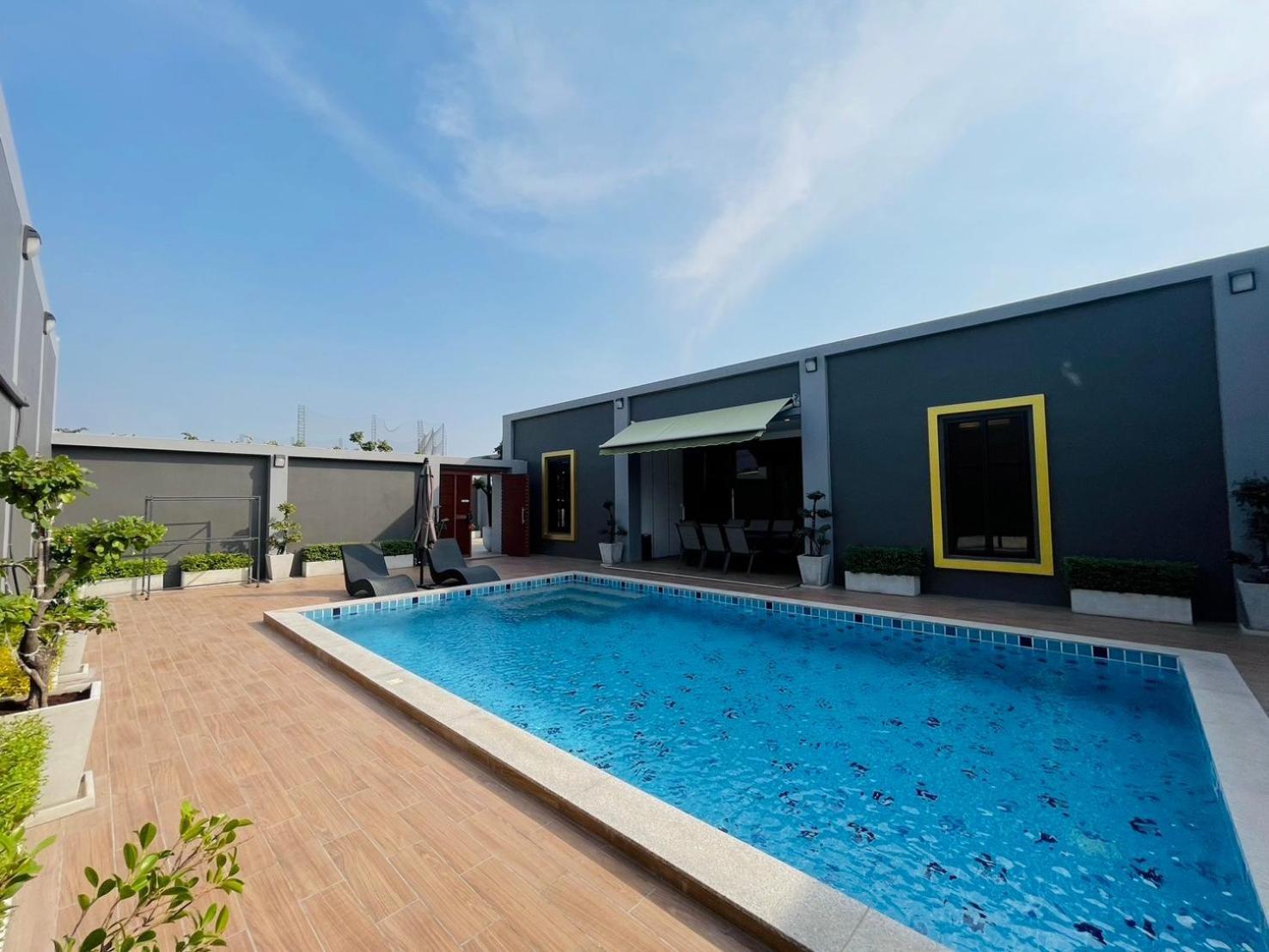Davinci Pool Holiday home *