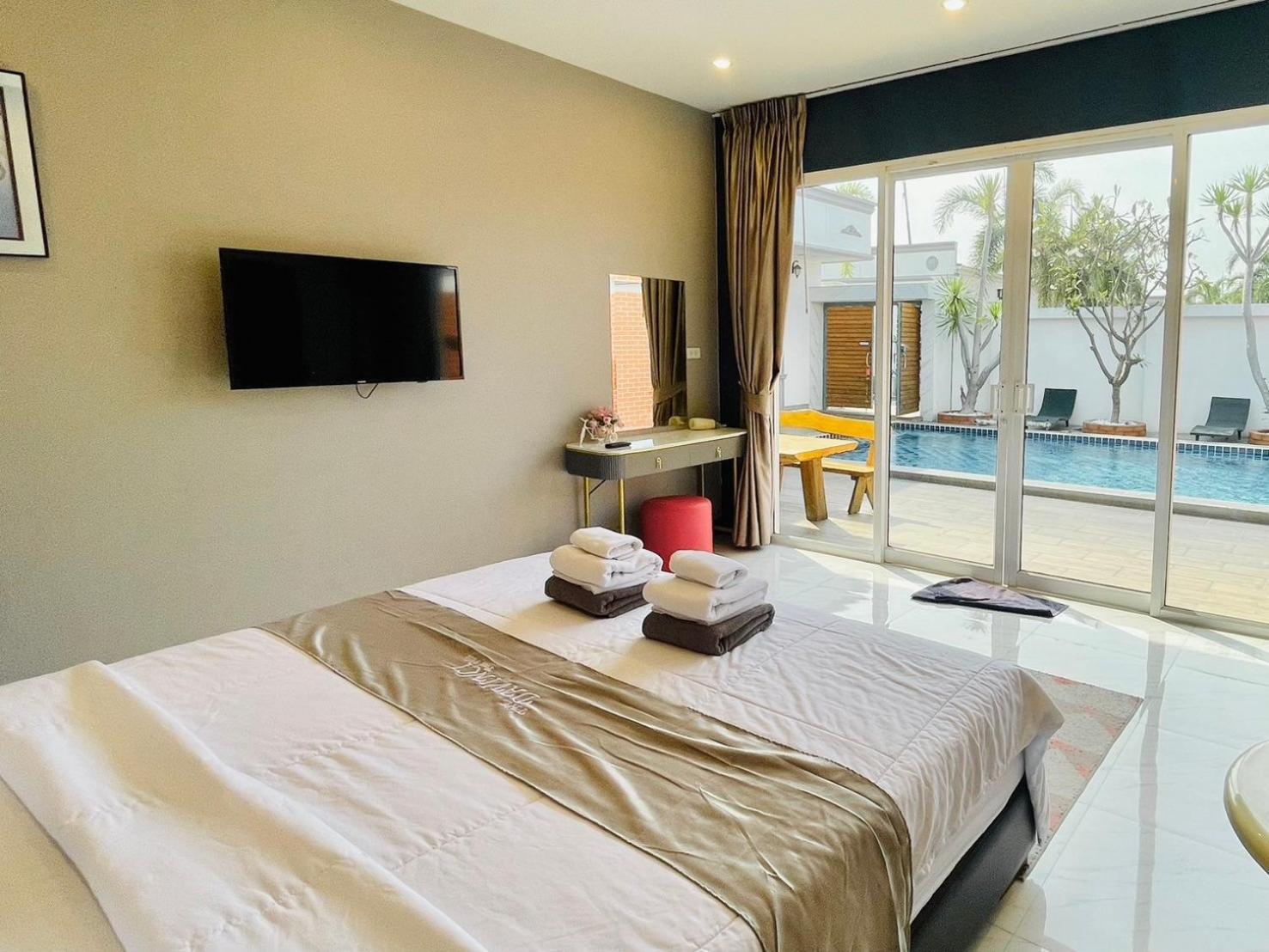 Holiday home Davinci Pool *