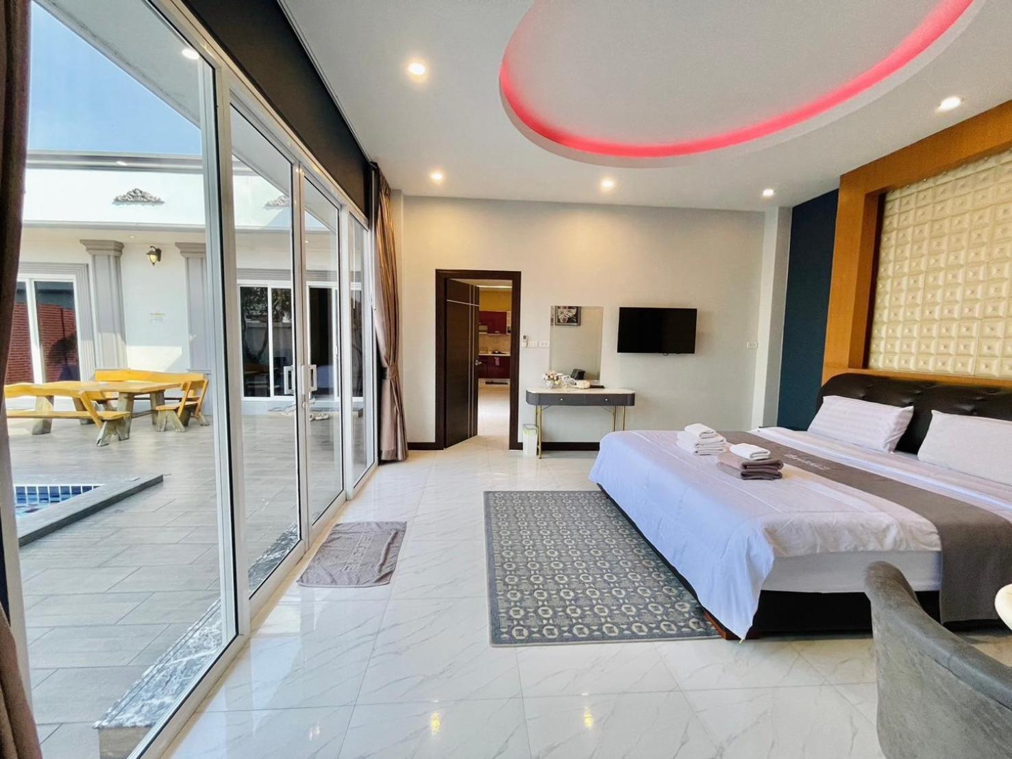 Davinci Pool Holiday home
