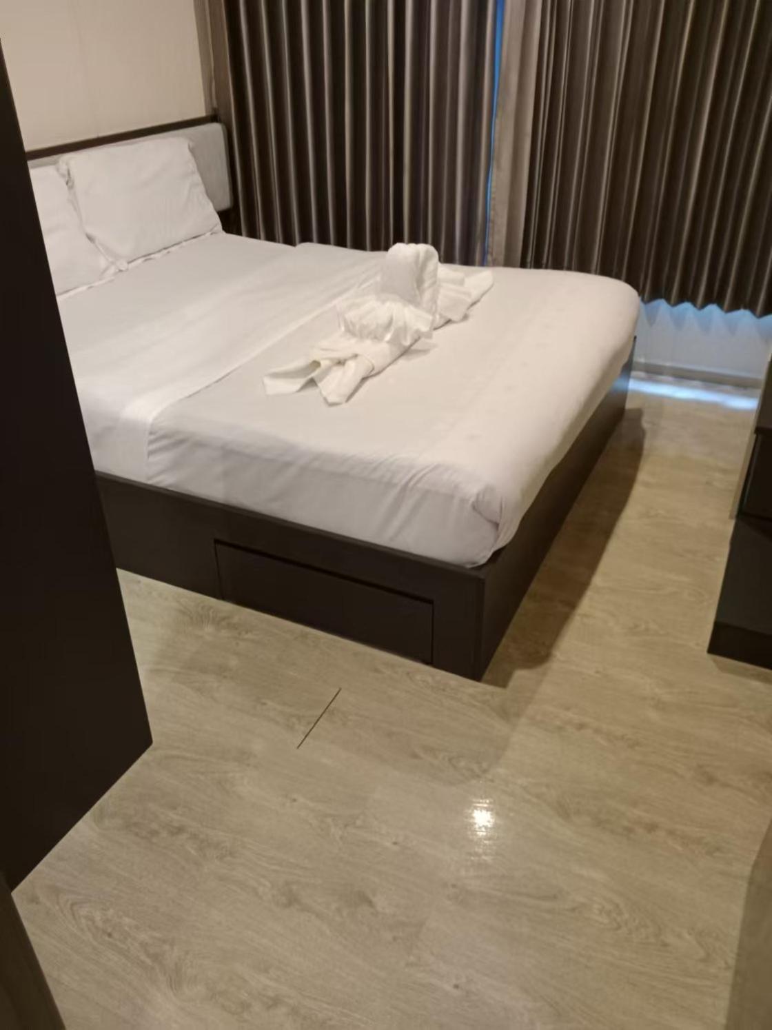 Apartment 芭提雅市中心the Base 高端公寓酒店 Pattaya