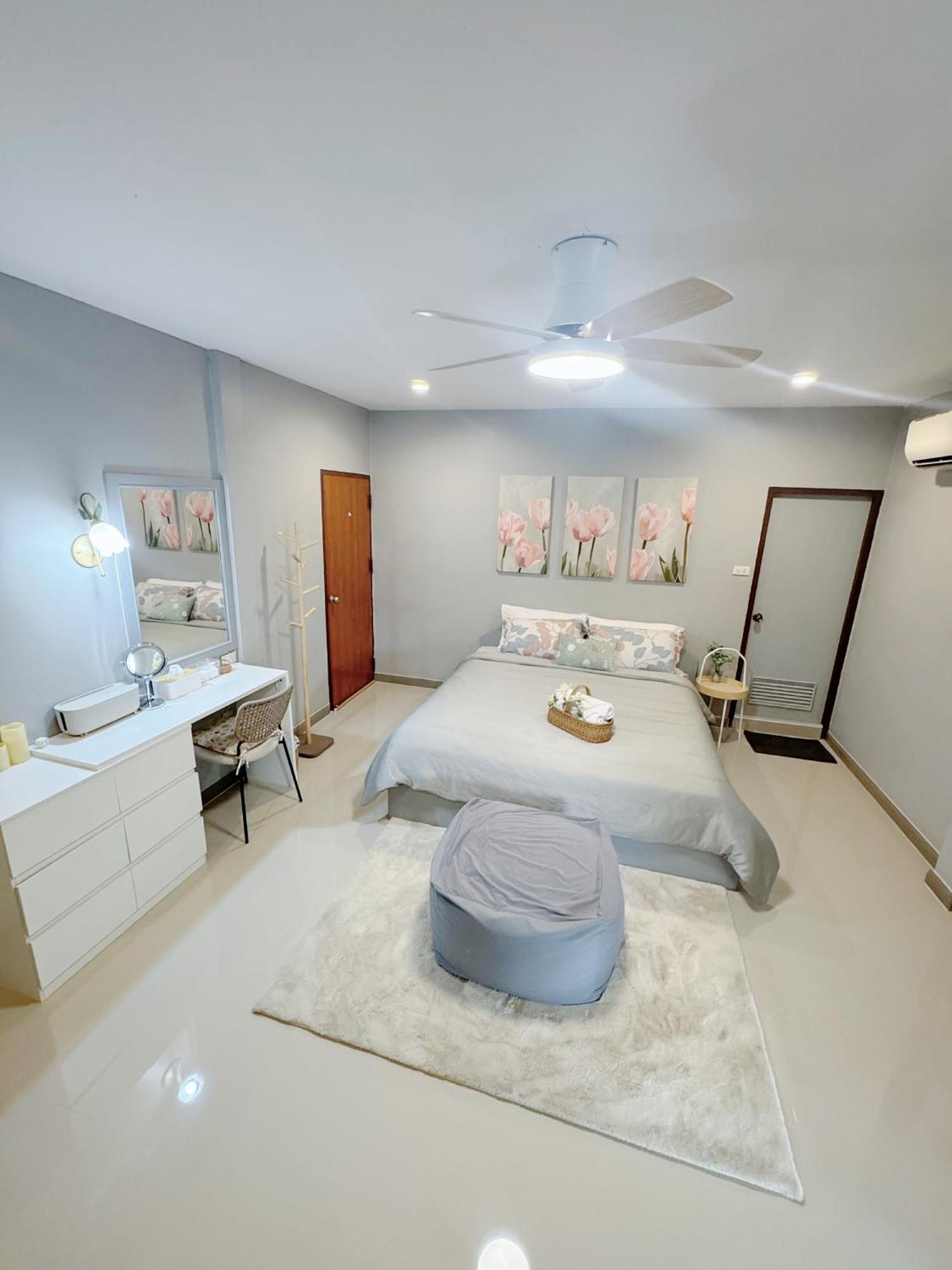 Villa Sun And Moon House Pattaya