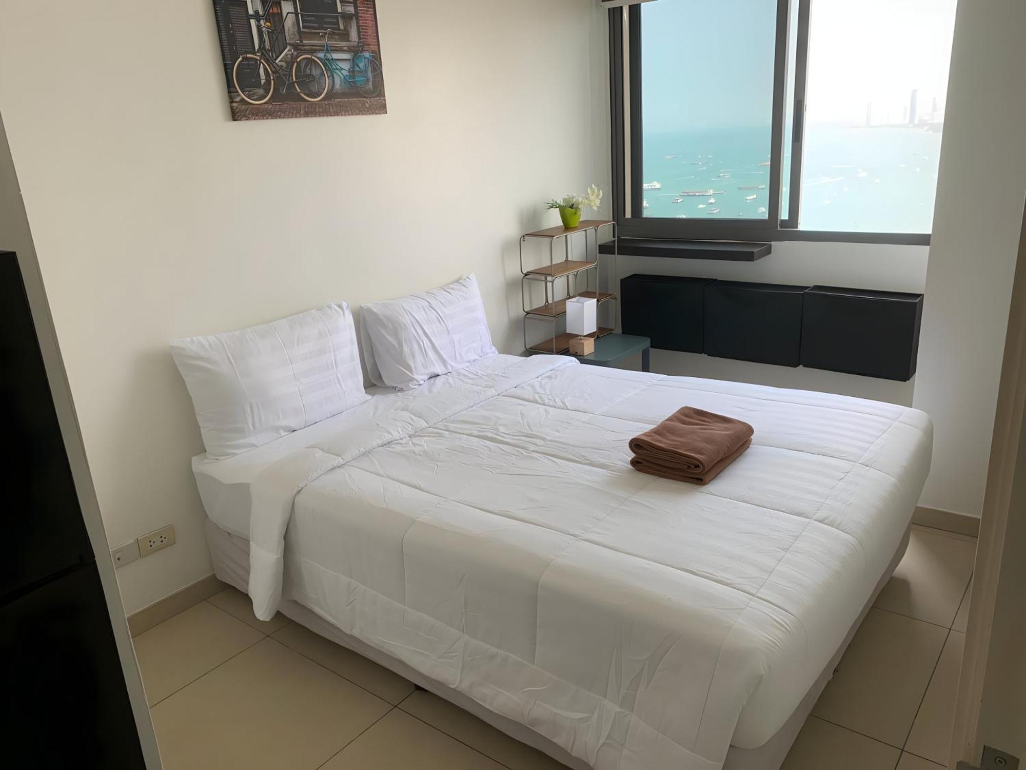 Sea View 2 Bedroom On 39fl Near Walking Street Apartment *