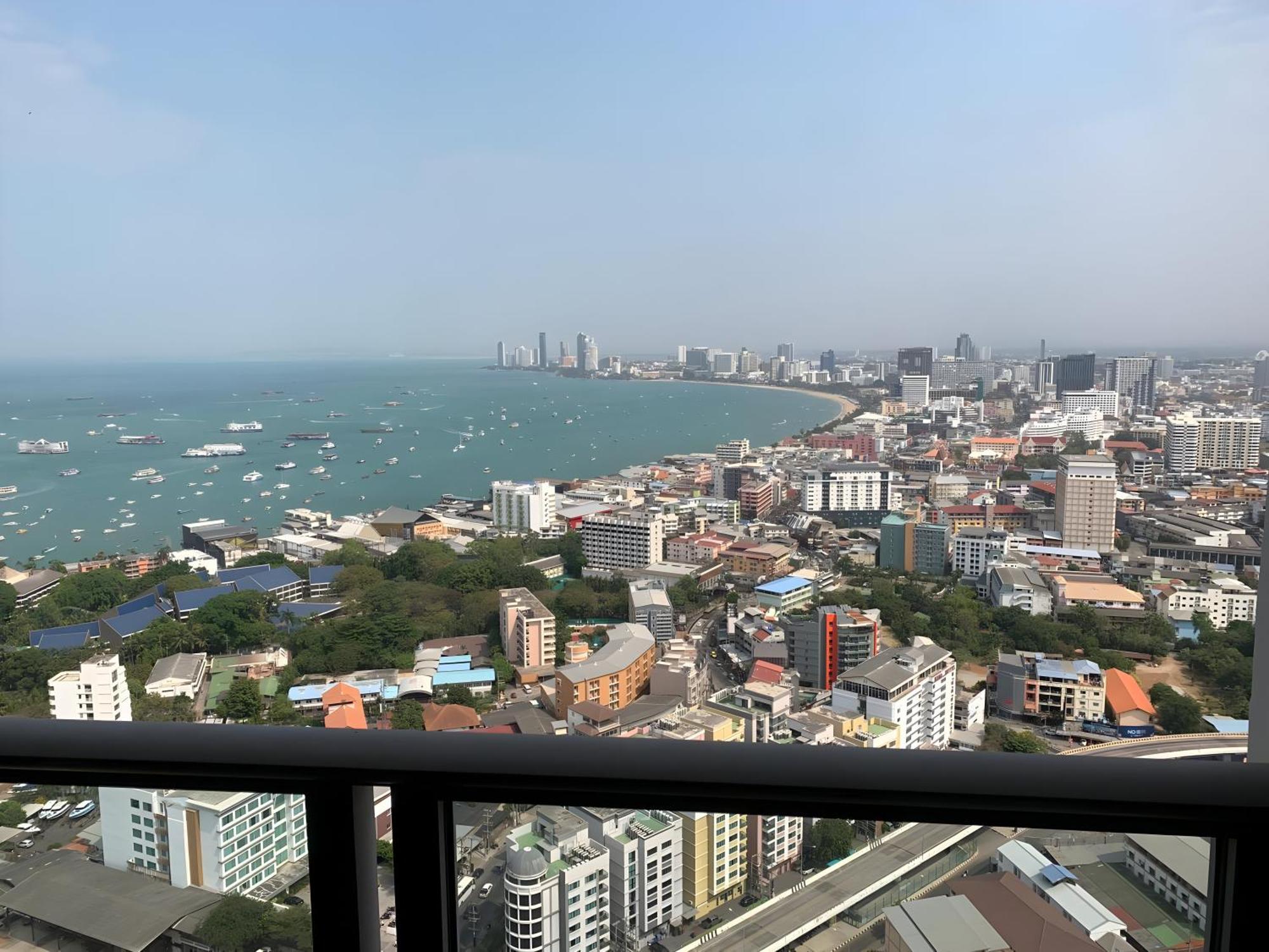 Apartment Sea View 2 Bedroom On 39fl Near Walking Street *