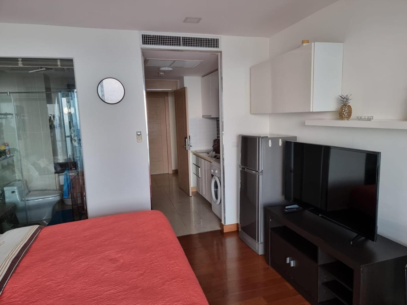 Luxury Seaview - 14th Floor Luxury At The Palm Wongamat Apartamento