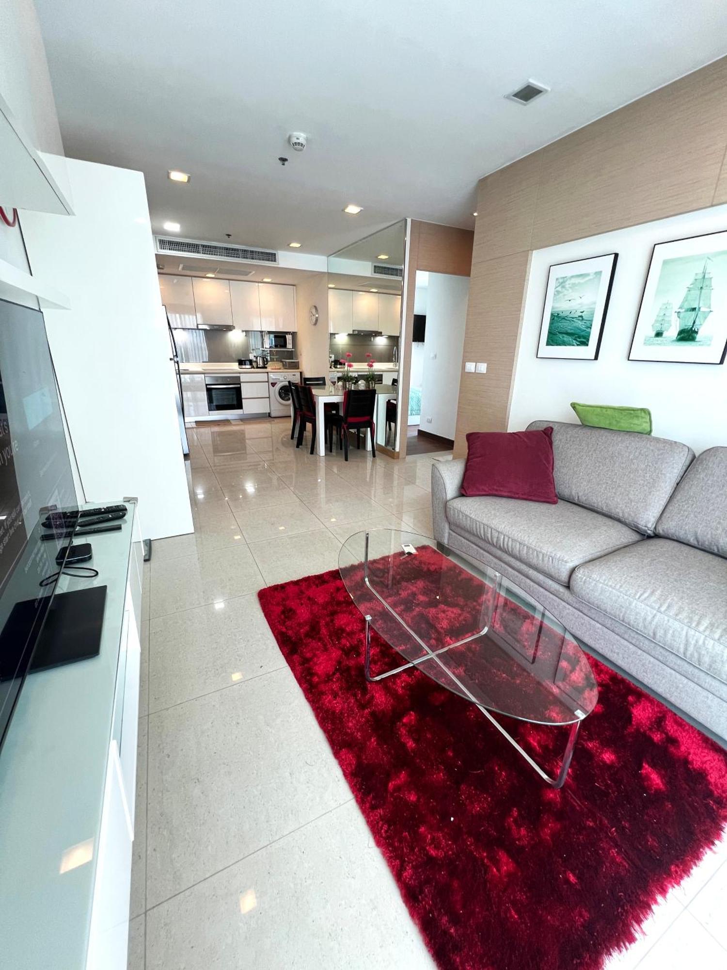 Apartment The Palm Wongamat - 2br Luxury Beachfront - Ocean View *