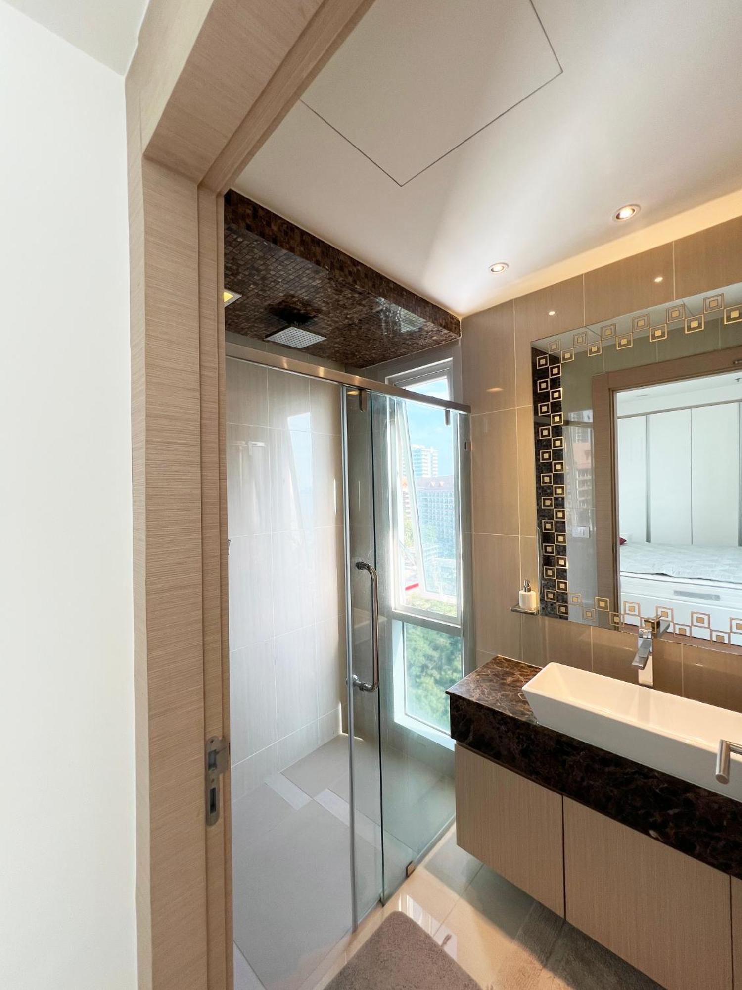 Apartment The Palm Wongamat - 2br Luxury Beachfront - Ocean View Pattaya