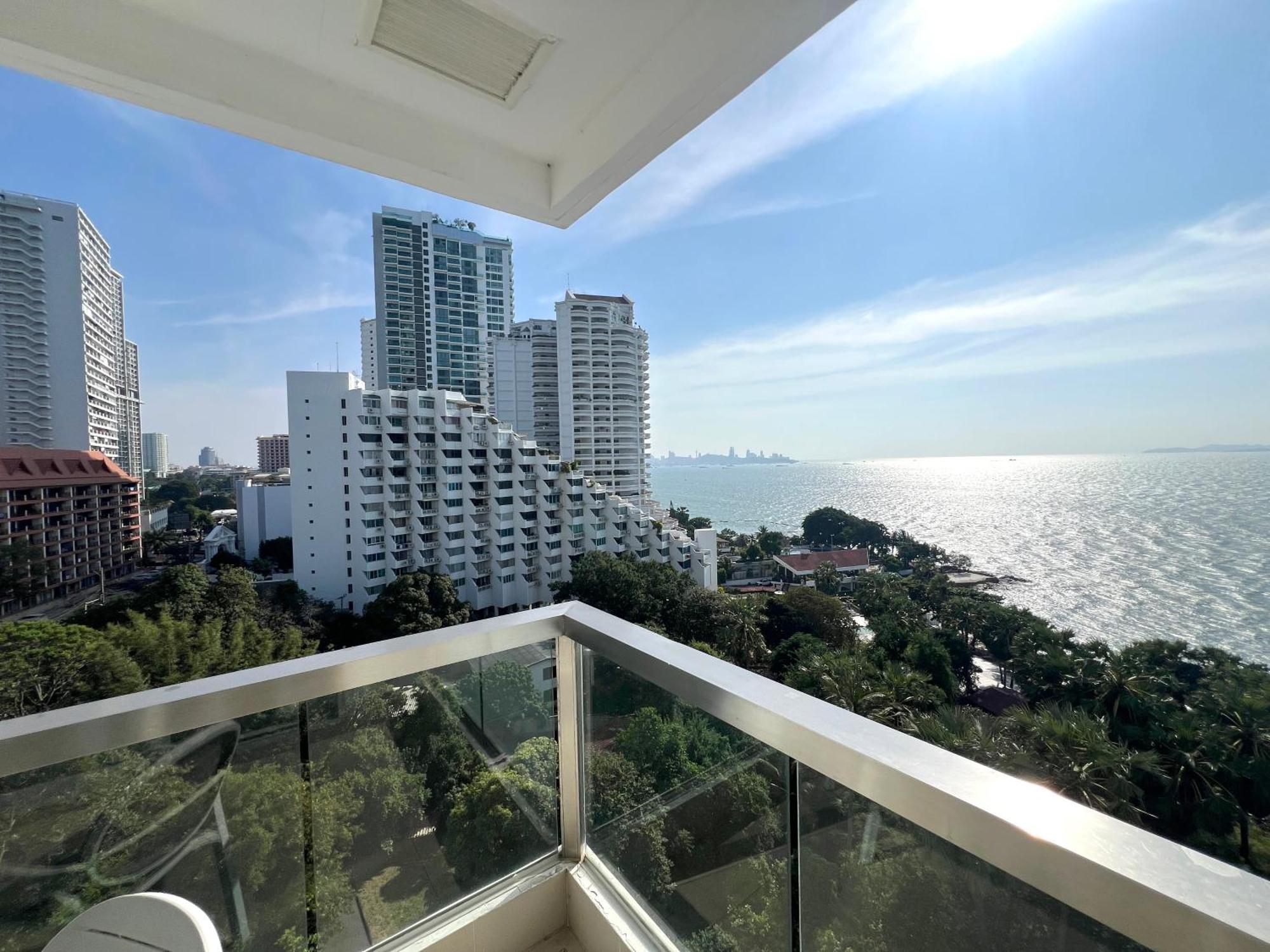 The Palm Wongamat - 2br Luxury Beachfront - Ocean View Apartamento Pattaya