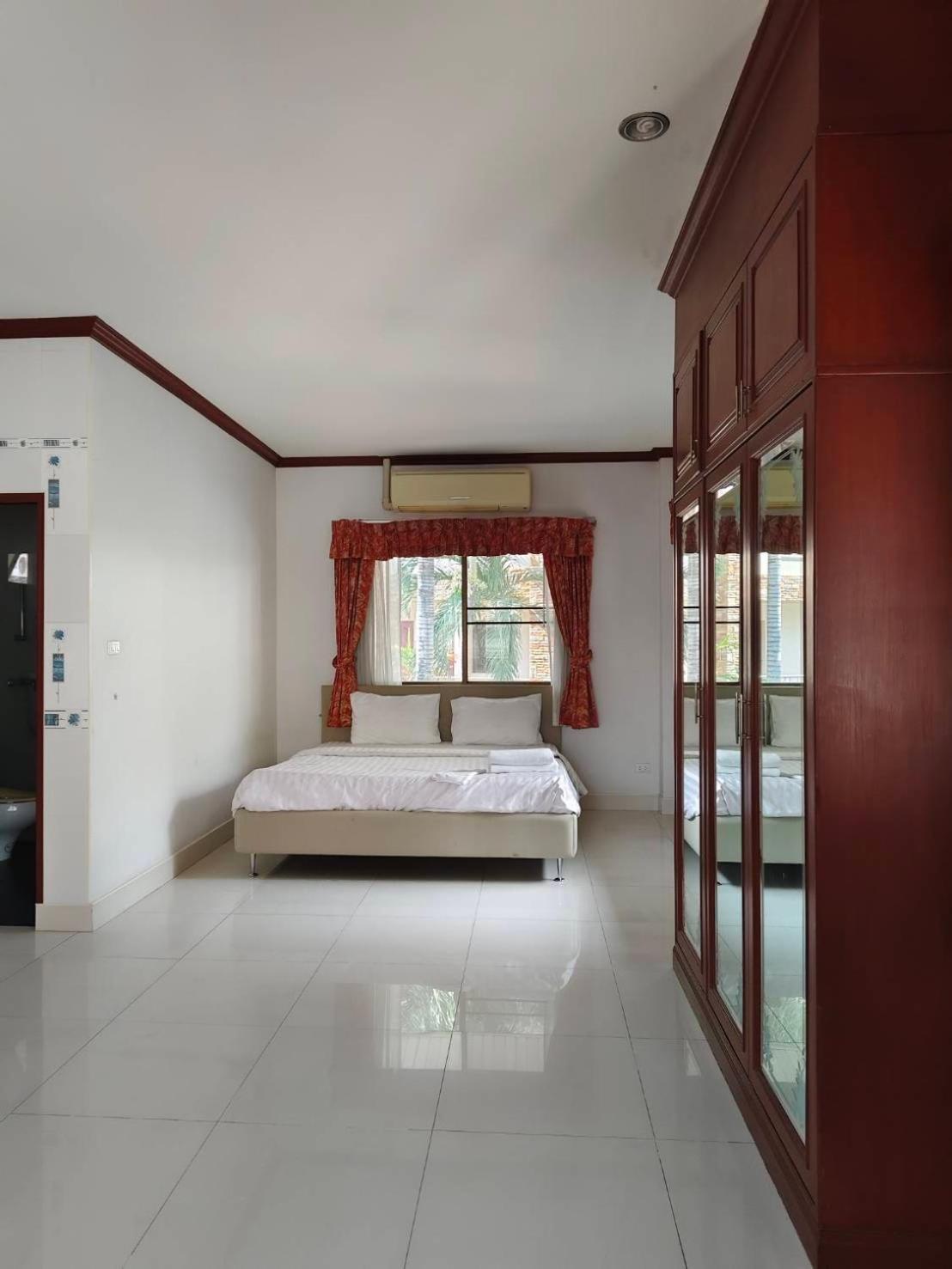 Selina Place 3* Pattaya