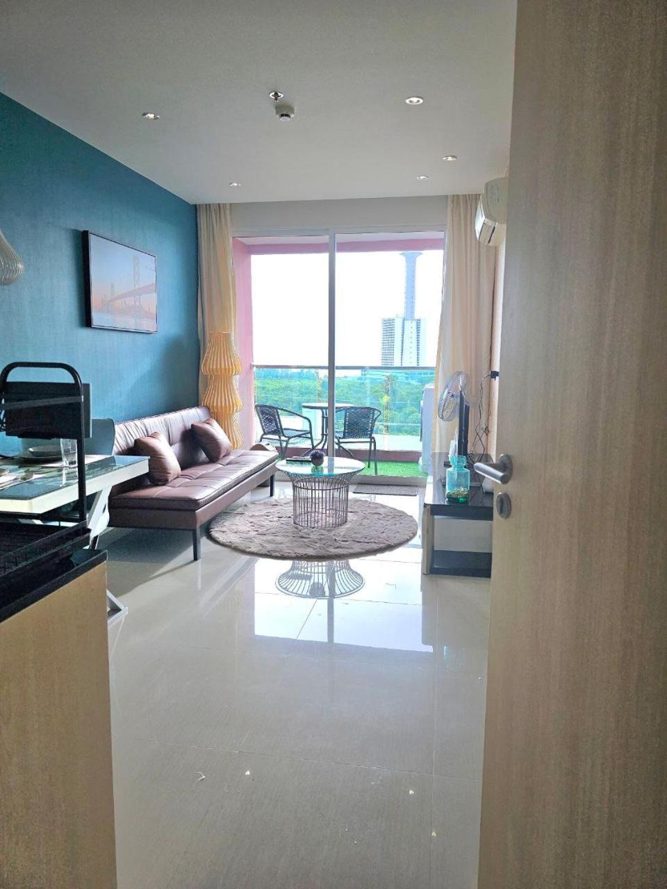 1 Bed With Seaview Pangsapuri *
