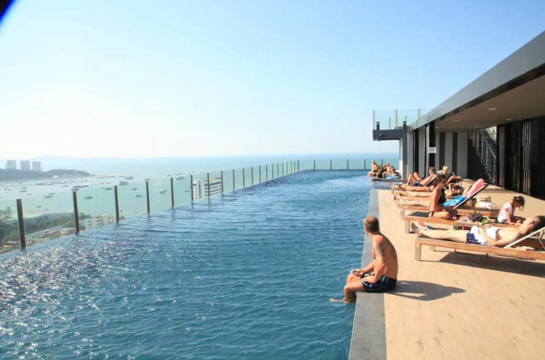 Apartment Sea View 2 Bed At Great Location
