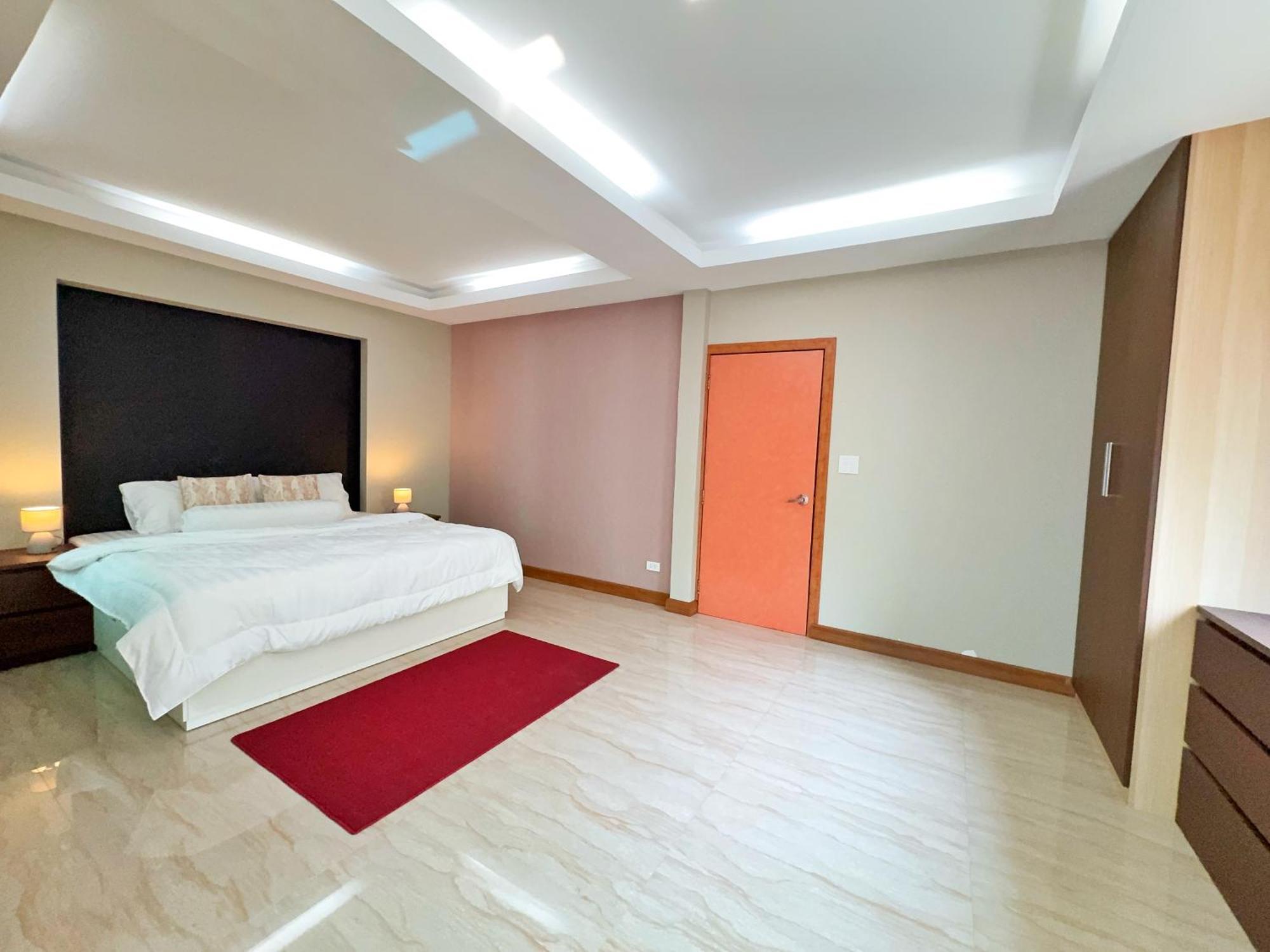 3 Bedroom House, 200 Meters To Workspace, Pet Friendly