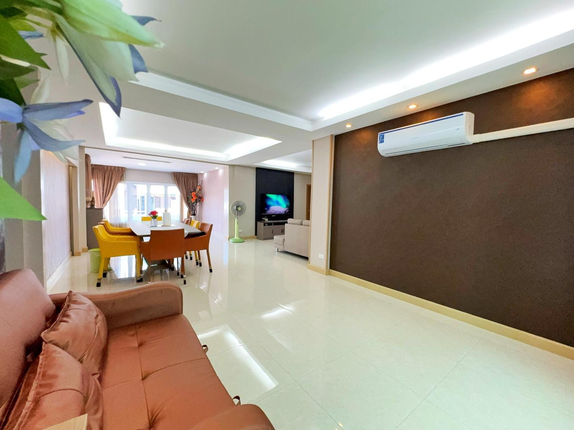 Holiday home 3 Bedroom House, 200 Meters To Workspace, Pet Friendly