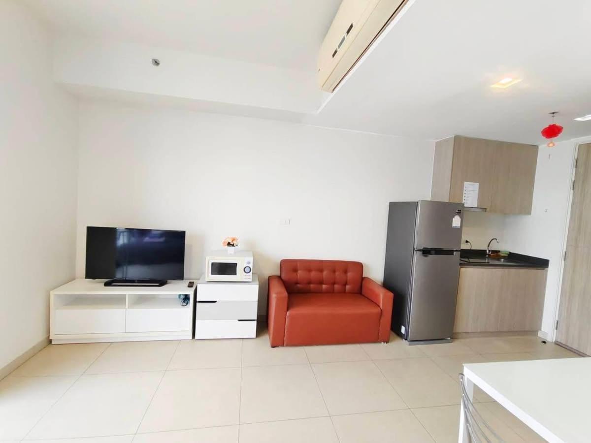 Unixx High Floor View Apartment