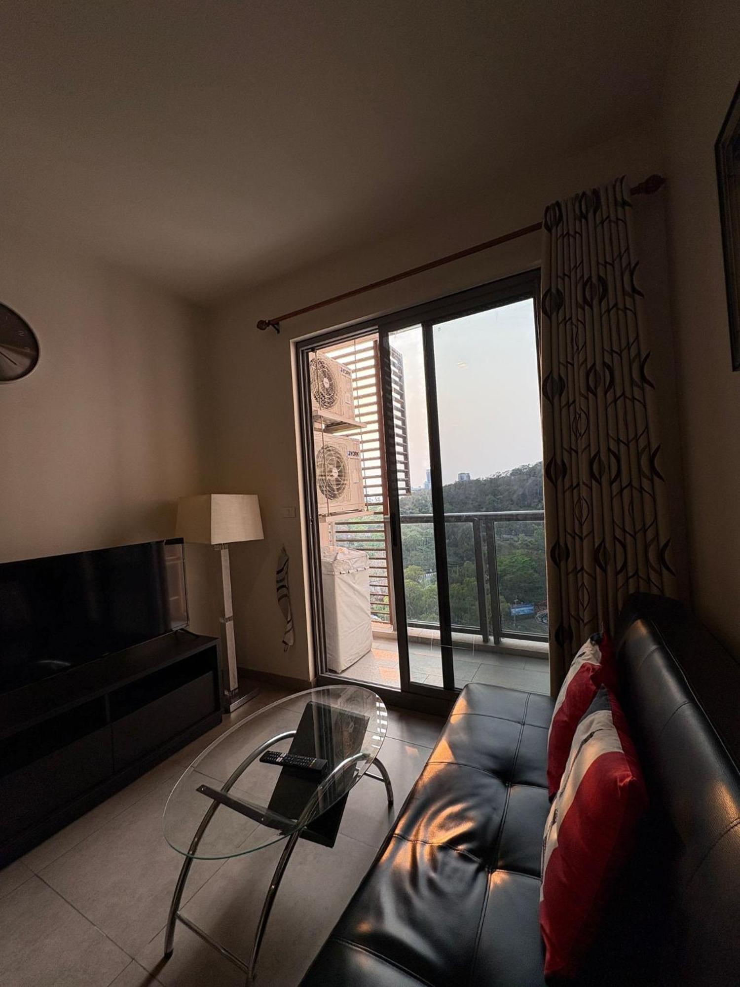 Unixx High Floor View