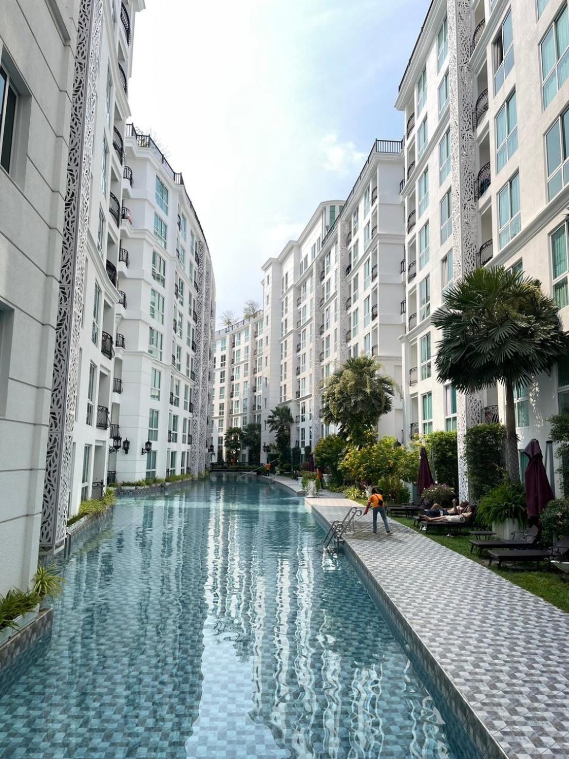 Olympus Garden, Pool Access Apartment