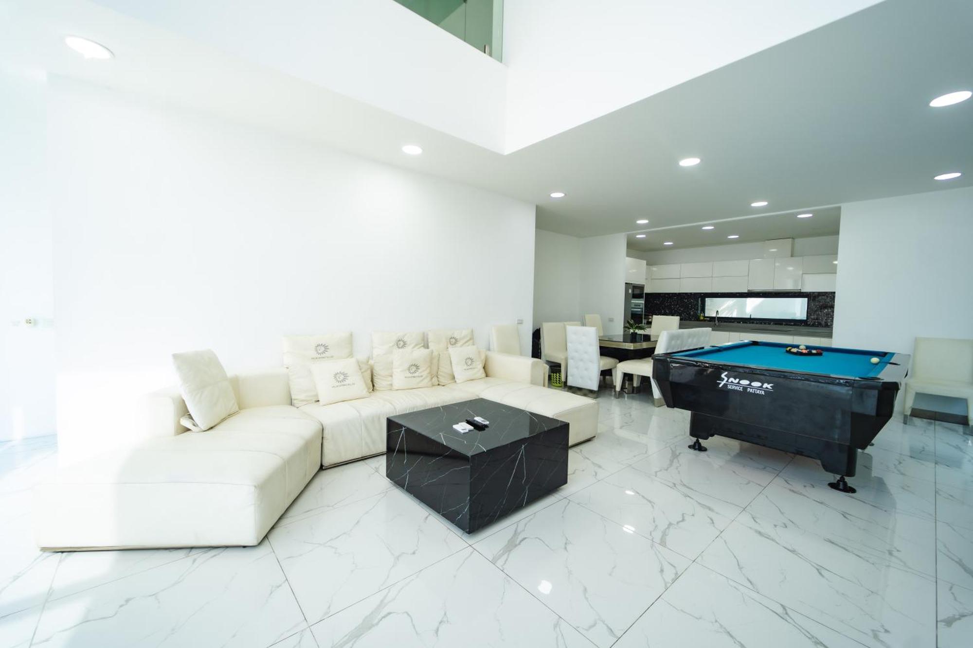 D9 Tagvilla Palm Spring In 8 Bedroom Villa