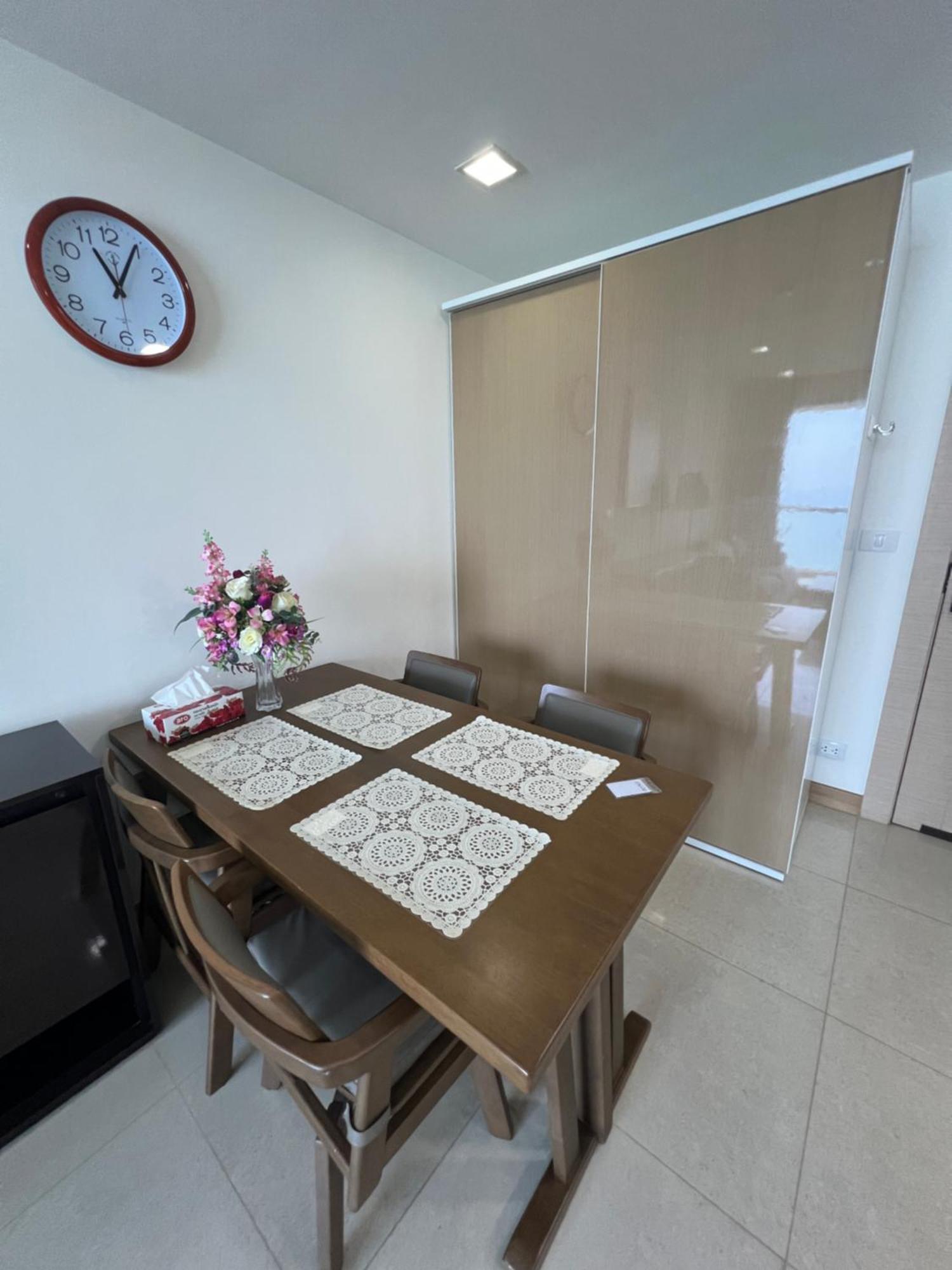 The Palm Wongamat - 1br Luxury Beachfront - Ocean View - 32 Floor Apartment Pattaya