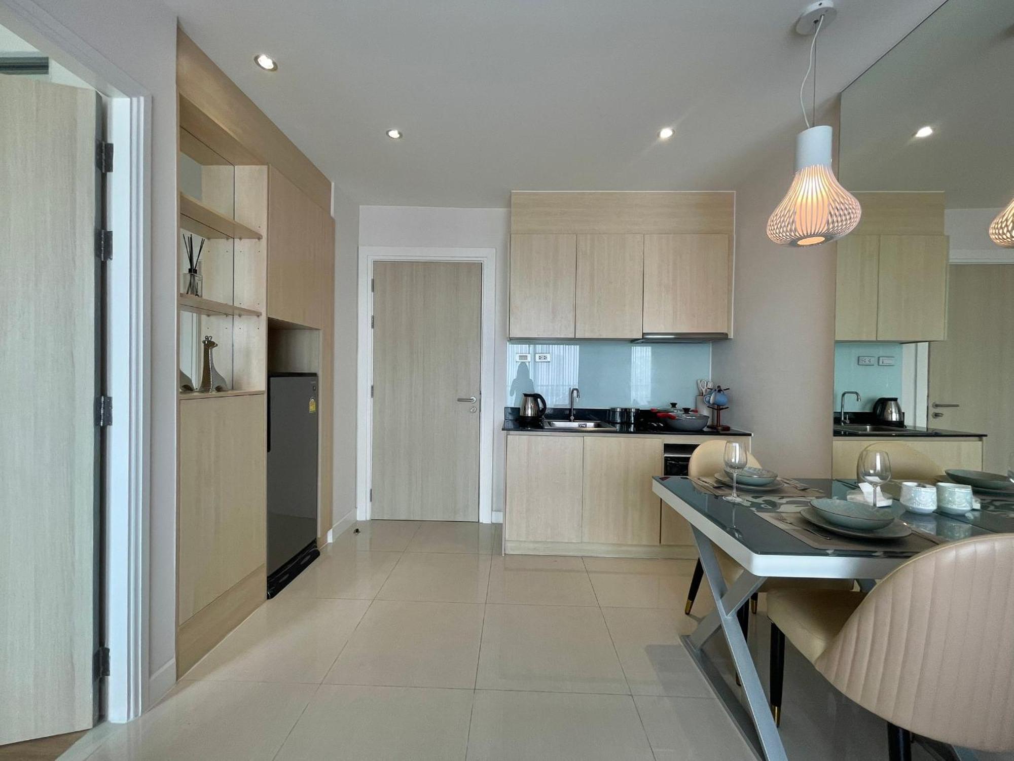 With Sea View Apartment *