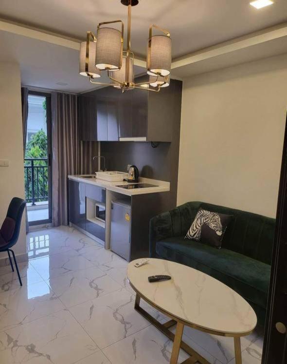Apartment 1 Bedroom