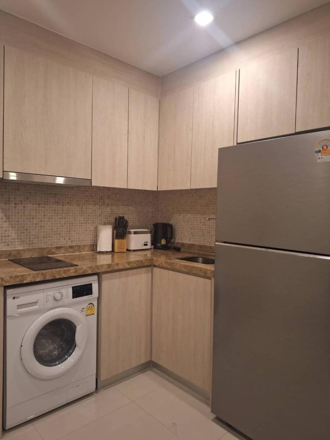 Cozy & Pra Tamnak Apartment Pattaya