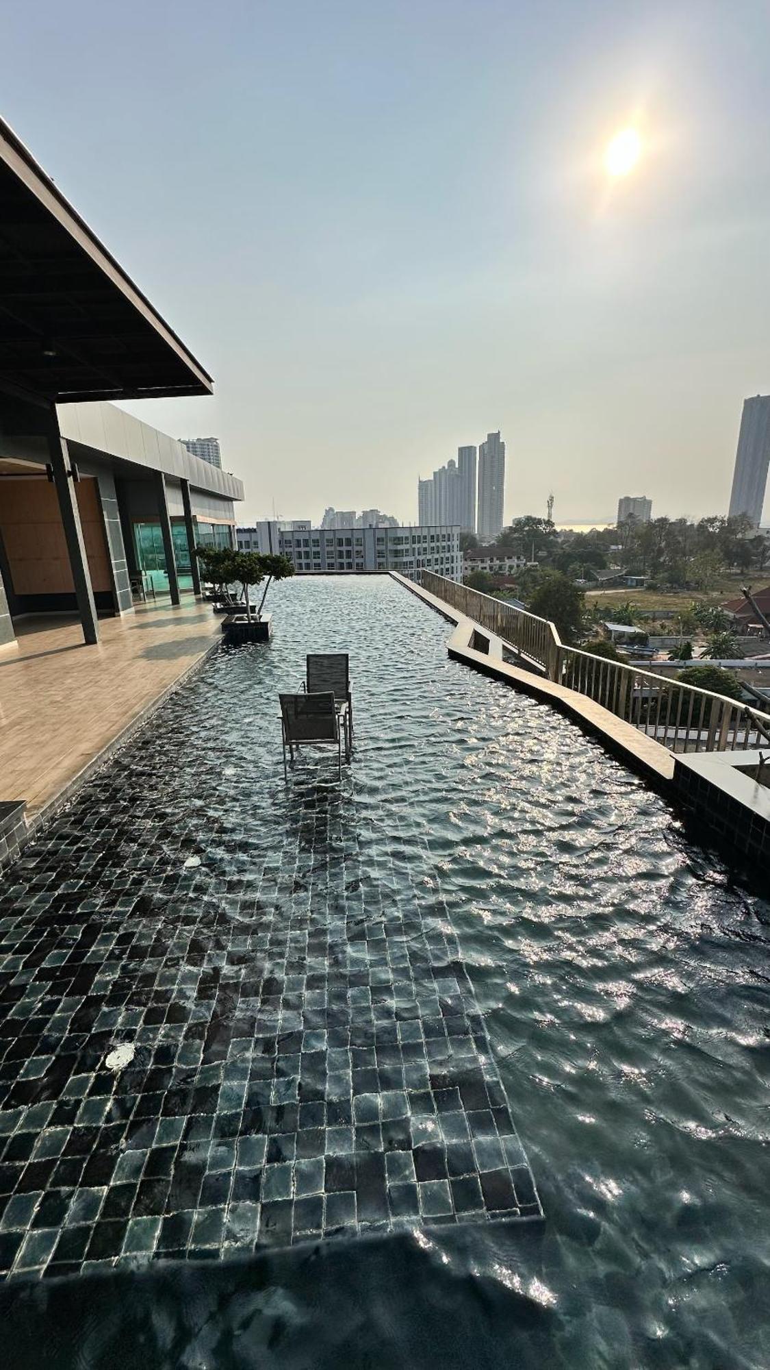 The Prim Grand Wongamat N103 - Spacious Near The Sea * Pattaya