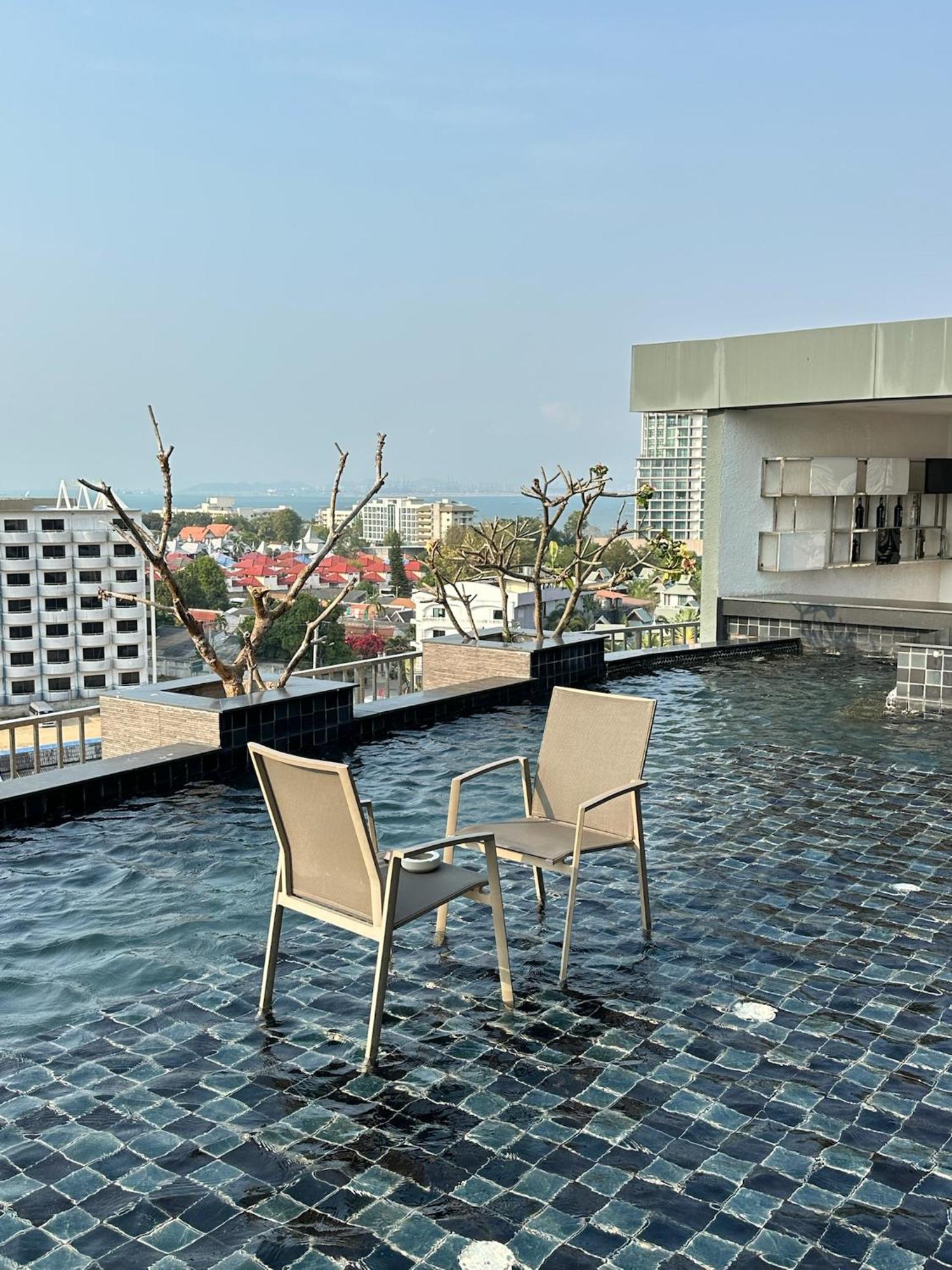 Apartment The Prim Grand Wongamat N103 - Spacious Near The Sea *