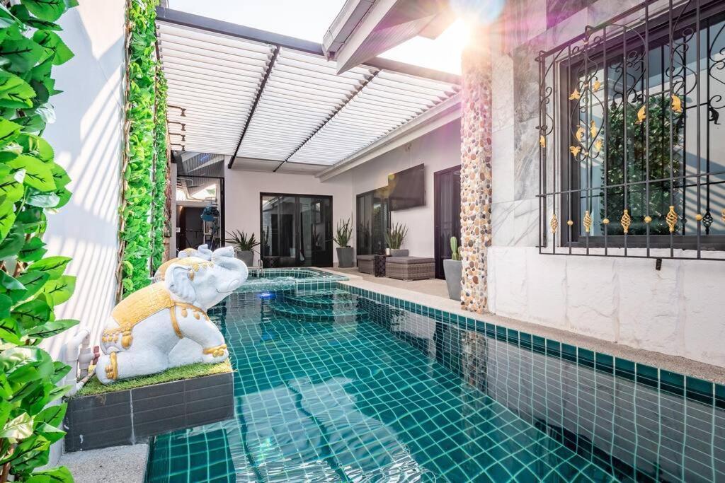 Luxury Thai Style Pool In Downtown Pattaya, Close To Walking Street Villa *