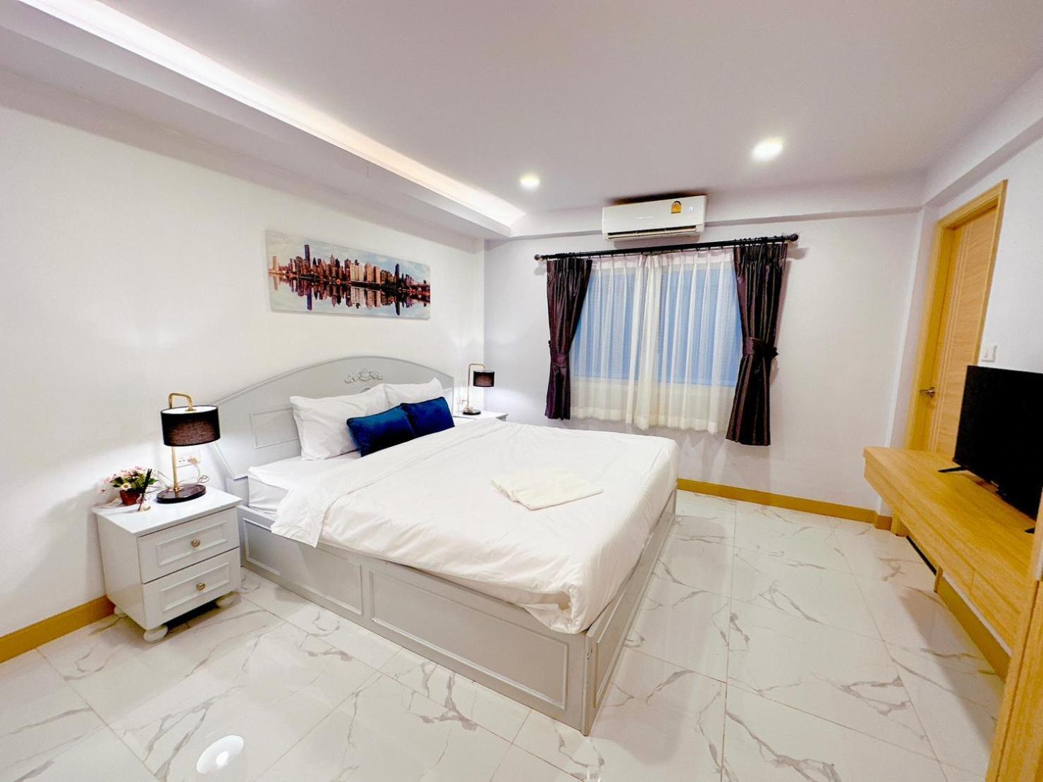 Tagvilla Suksabai In 04 Bedroom Villa Pattaya