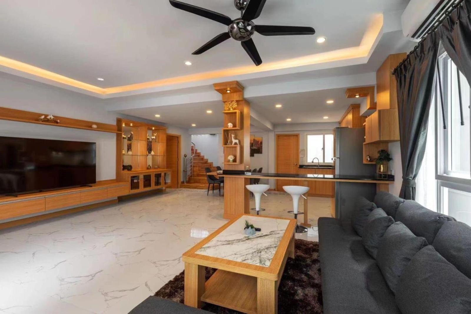 Villa Tagvilla Suksabai In 04 Bedroom *