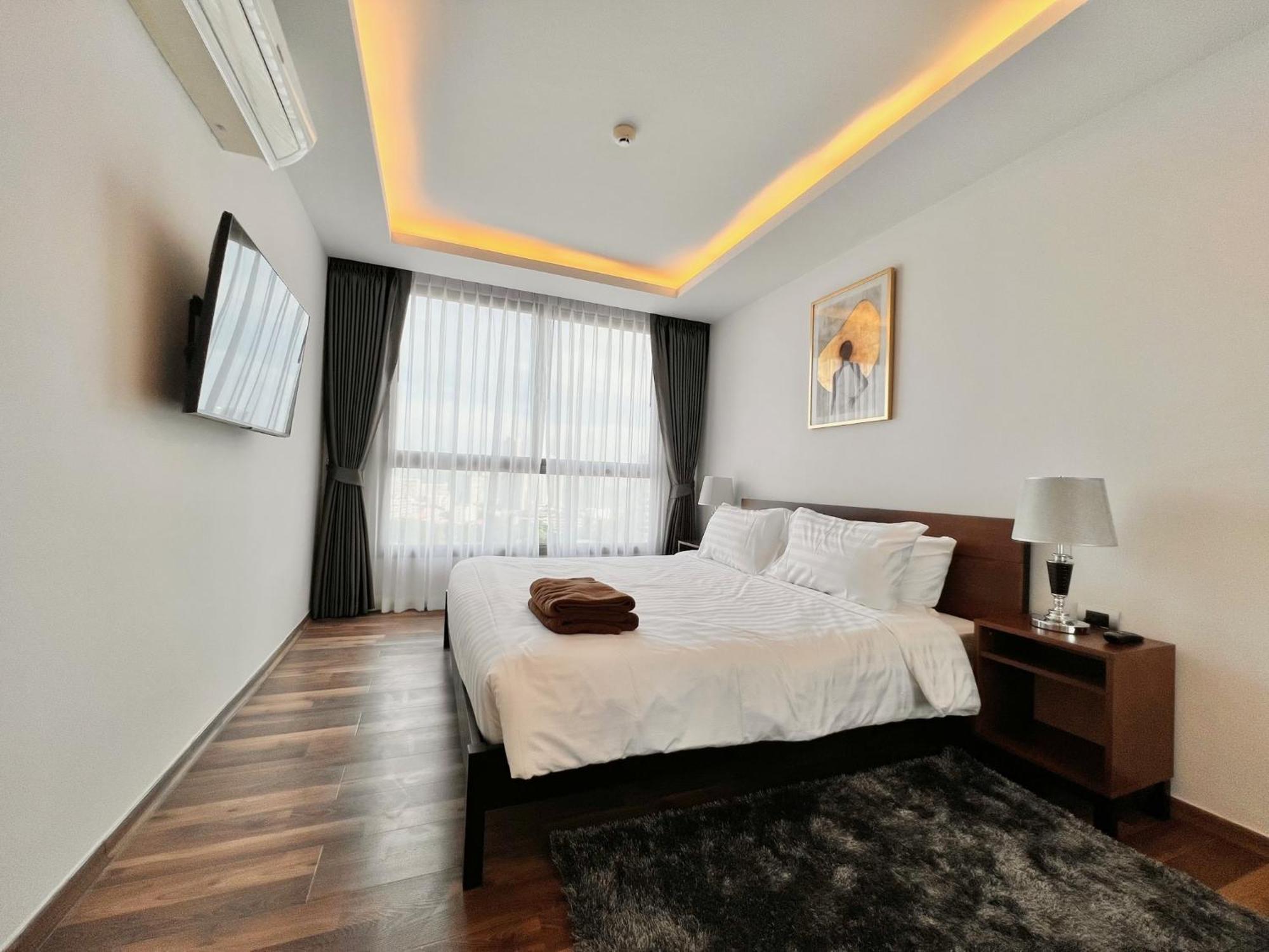 Apartment Better Than 1 Bedroom In Peak Towers Pattaya