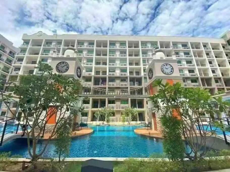 Apartment Lovely Pool View Arcadia 1 Bedroom