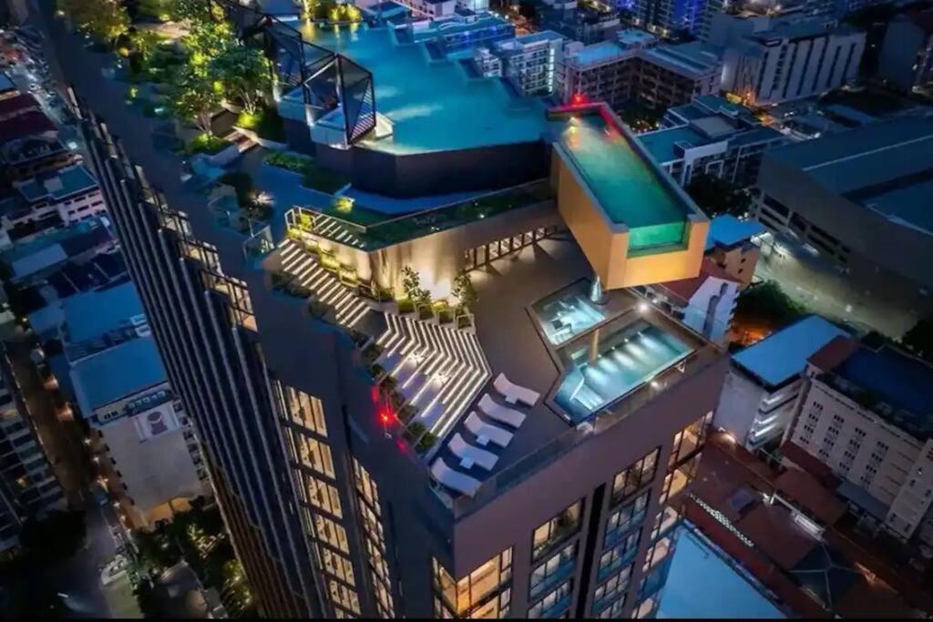 Apartment Modern Luxury Edge 1 Bedroom Seaview *