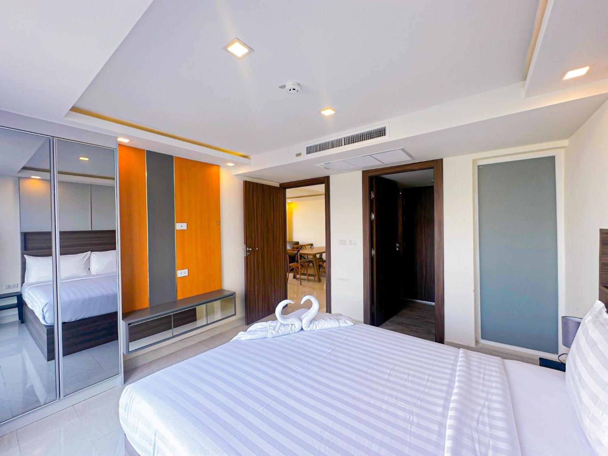 Grand Avenue By Monthstayz Thailand Apartment Pattaya