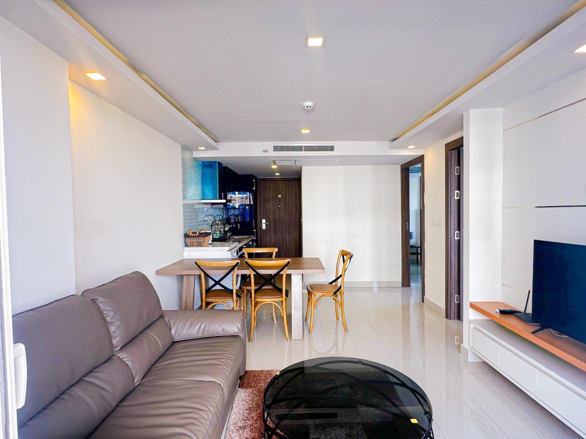 Grand Avenue By Monthstayz Thailand Apartment