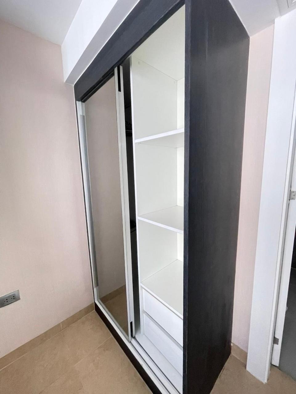 Apartment 2 Bedrooms Near Pattaya